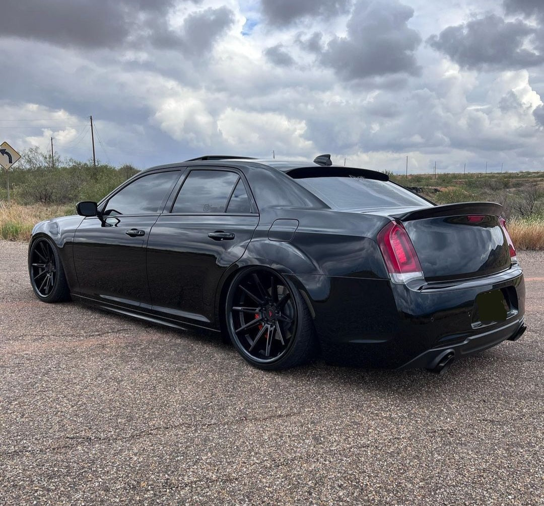 15-23 CHRYSLER 300