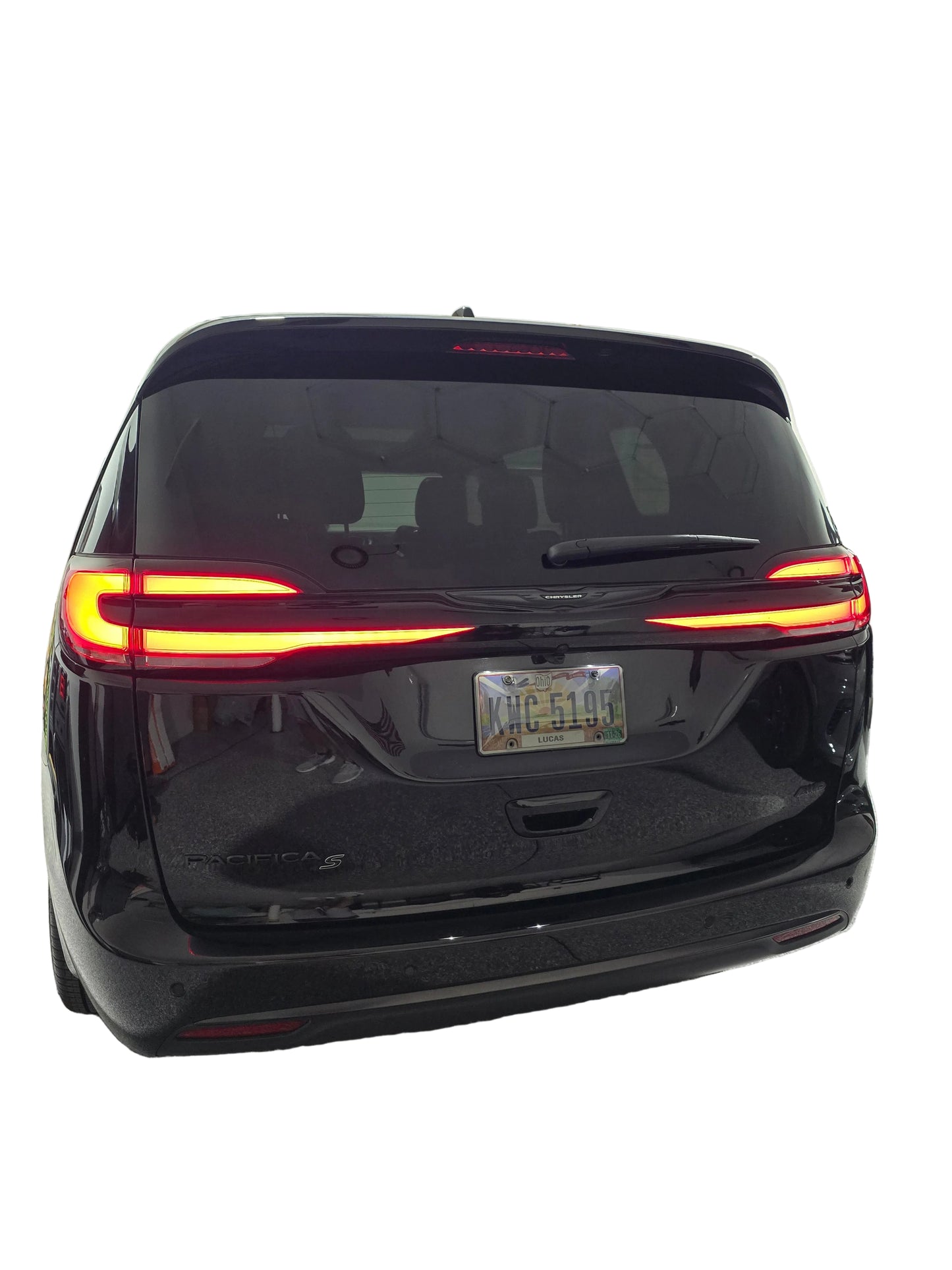 21-25 Chrysler Pacifica Taillight Decal